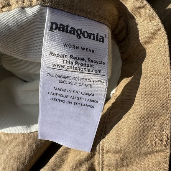 Patagonia Flat Front Khaki Shorts 76% Organic Cotton 24% Hemp Men’s Size 40 - Picture 4 of 5
